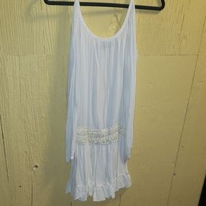 ☃️BOGO 1/2 OFF☃️ EUC cold shoulder mini dress
